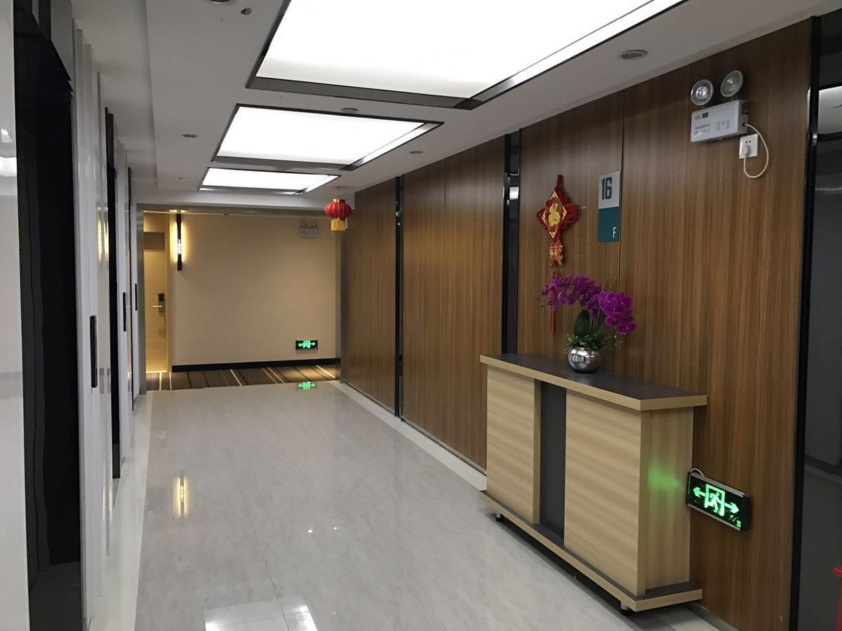 See U Select Hotel Wuhan Eksteriør billede